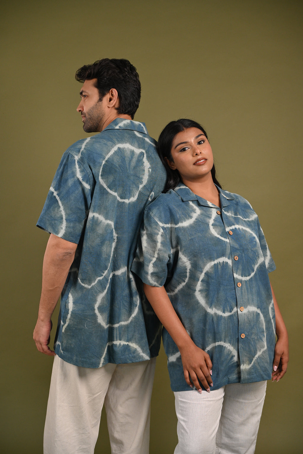Nilima Shirt – Gender-inclusive handspun, handwoven cotton shirt, dip-dyed in natural indigo using the Shibori resist technique for a timeless, artisanal look.